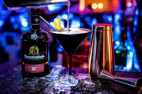 Espresso Martini an der Bar