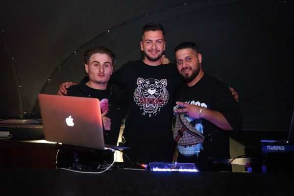 DJs am Pult
